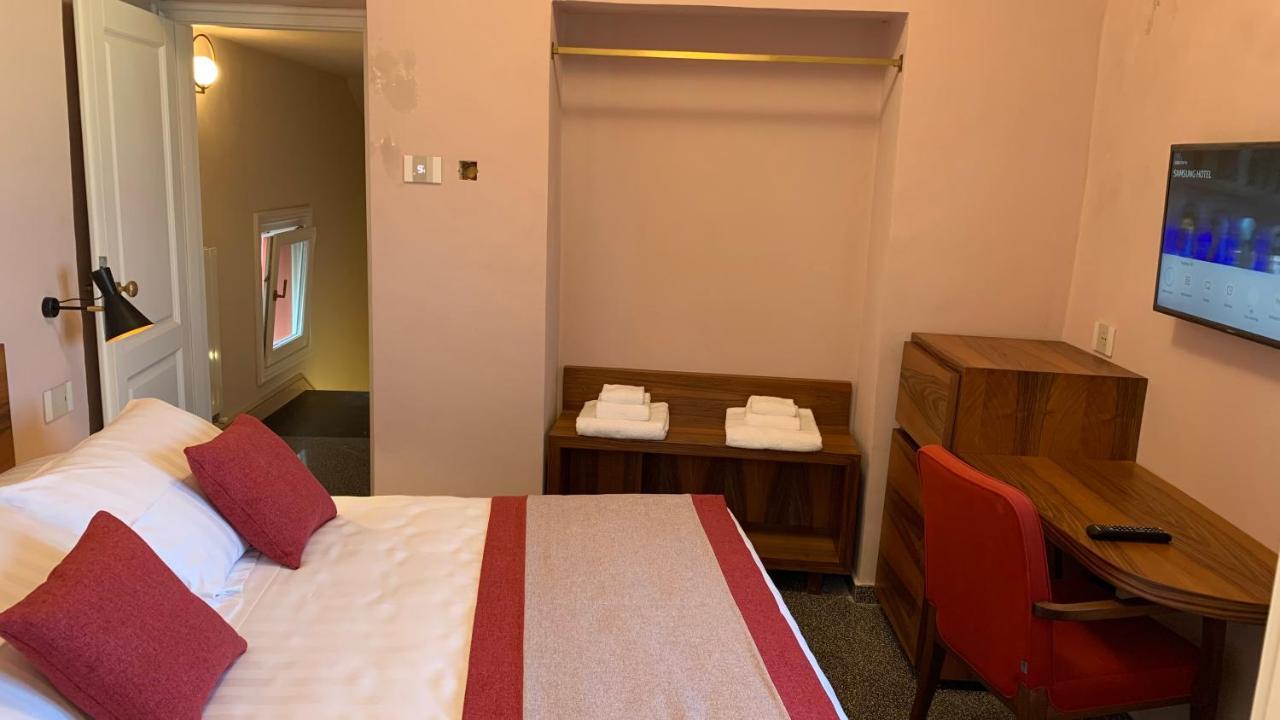Bed and Breakfast Dimora Del Leone Гаета Екстер'єр фото