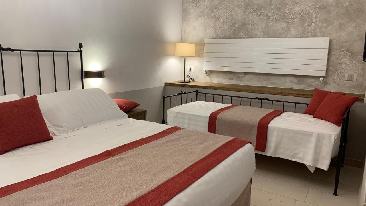 Bed and Breakfast Dimora Del Leone Гаета Екстер'єр фото