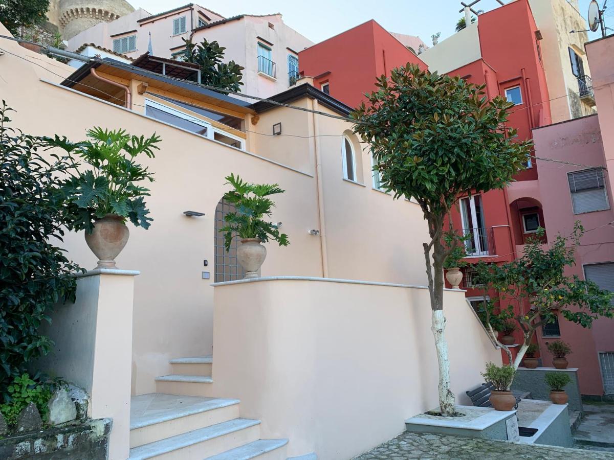 Bed and Breakfast Dimora Del Leone Гаета Екстер'єр фото