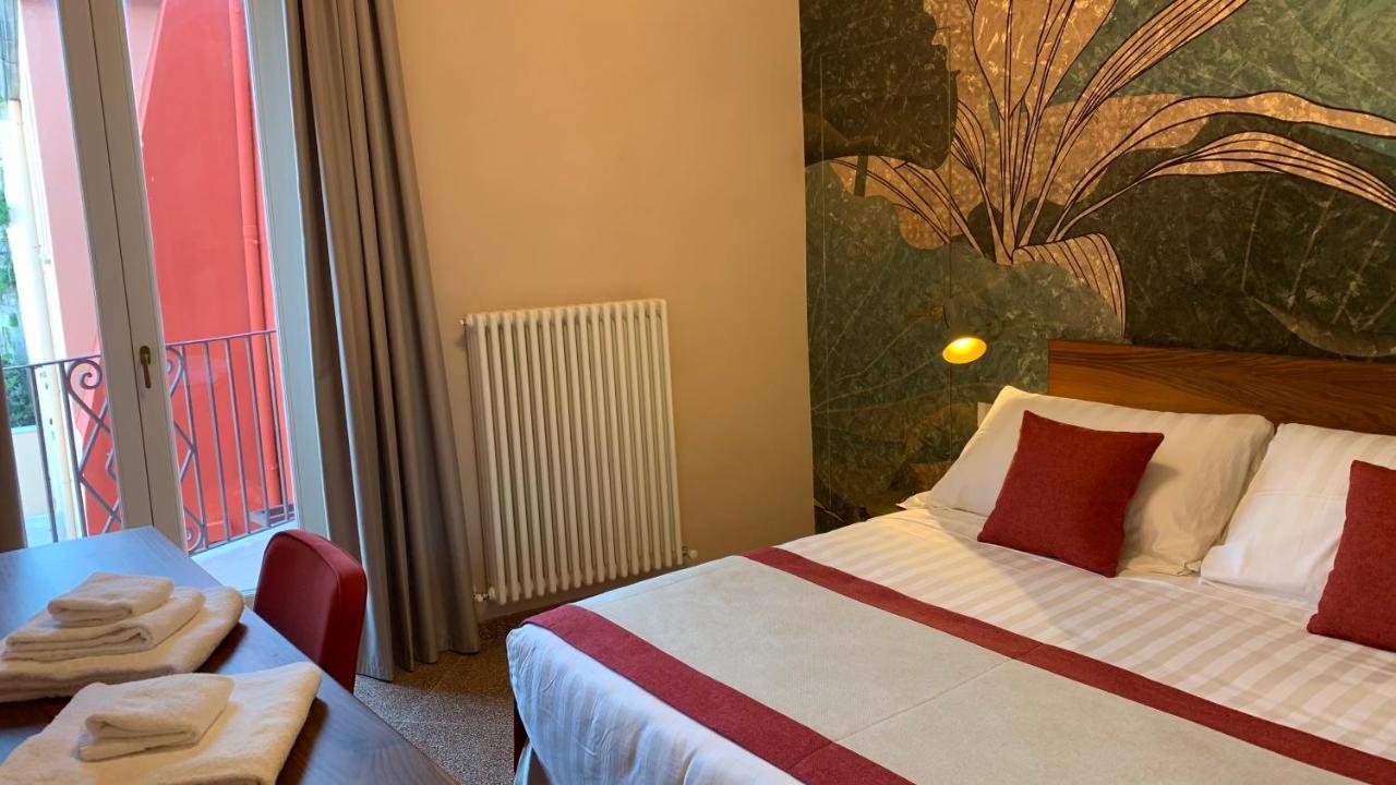 Bed and Breakfast Dimora Del Leone Гаета Екстер'єр фото