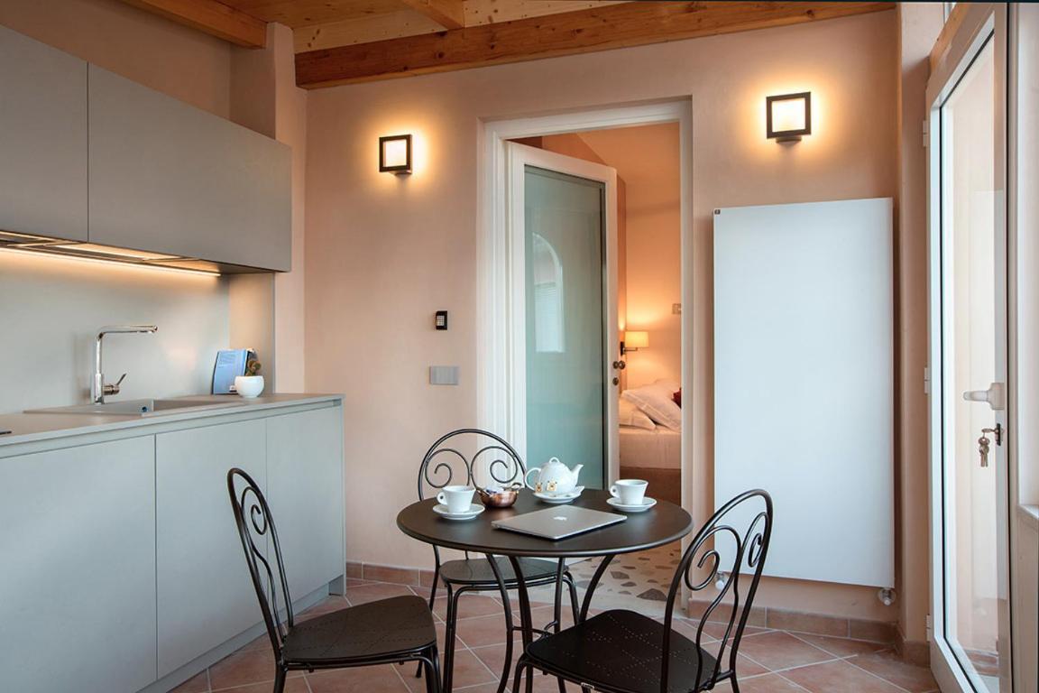 Bed and Breakfast Dimora Del Leone Гаета Екстер'єр фото