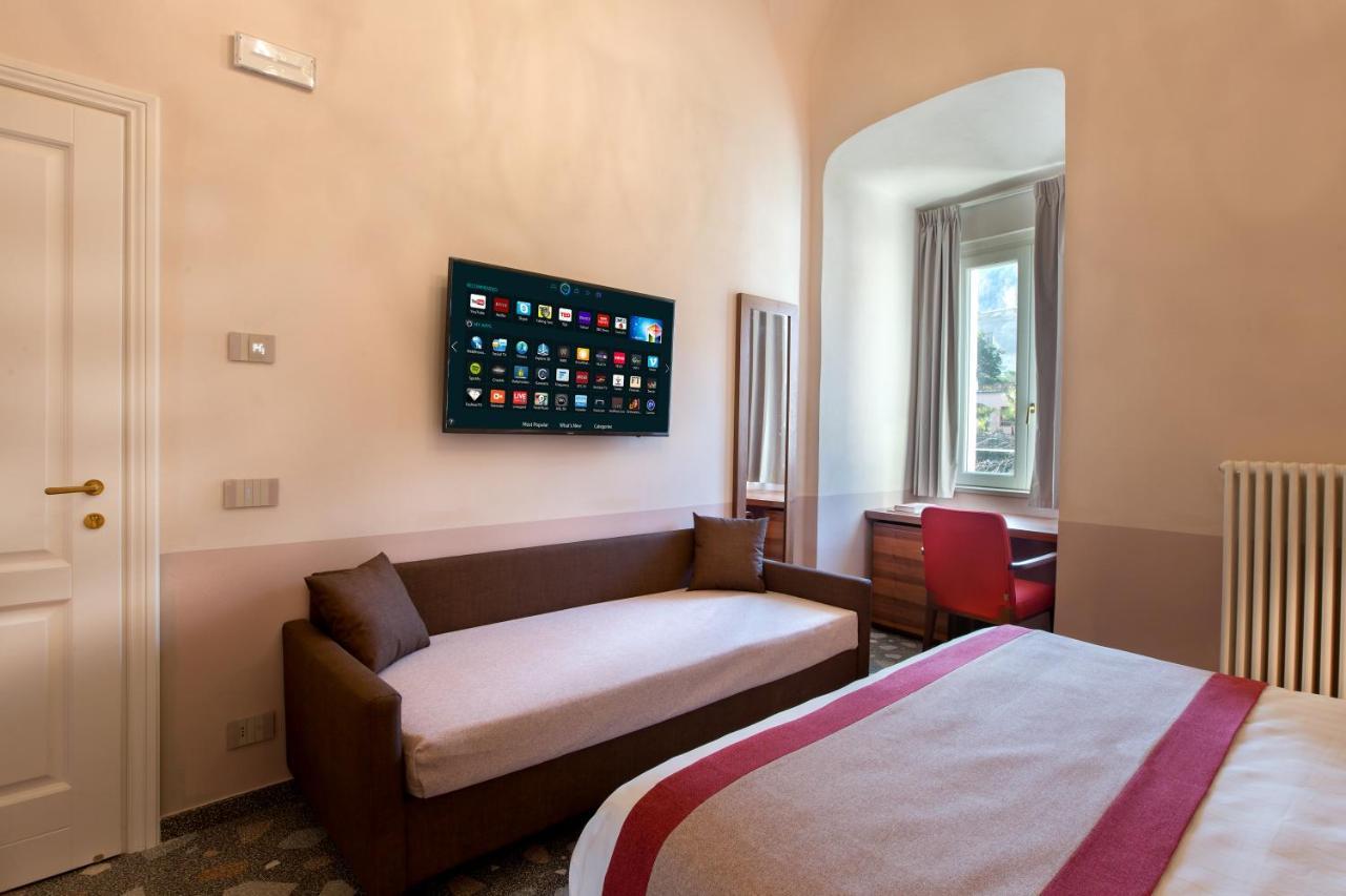 Bed and Breakfast Dimora Del Leone Гаета Екстер'єр фото