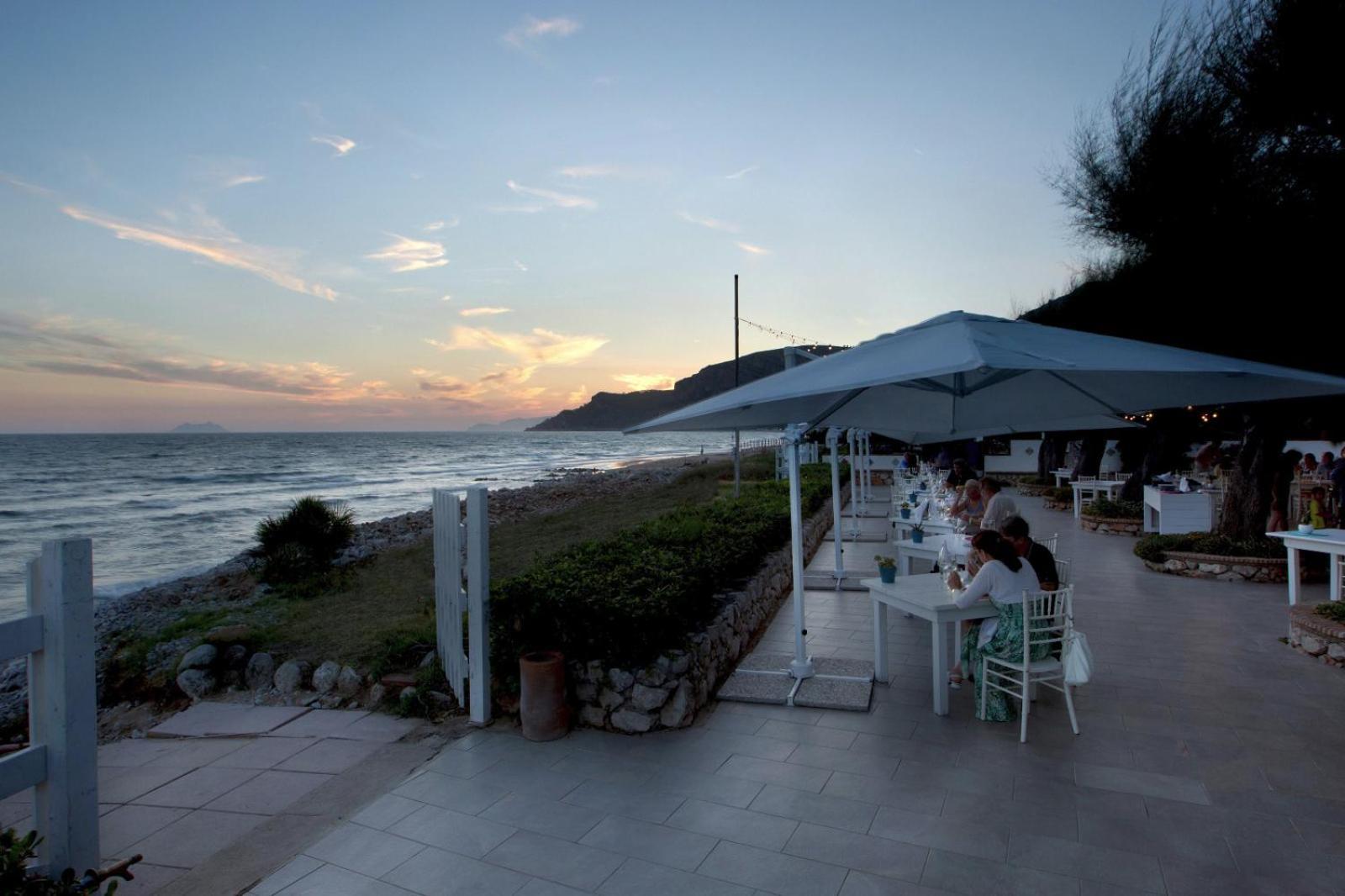 Bed and Breakfast Dimora Del Leone Гаета Екстер'єр фото